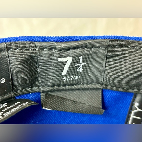 Chicago Cubs 2016 World Series Edition On the Field 59FIFTY Cap - Picture 8 of 8